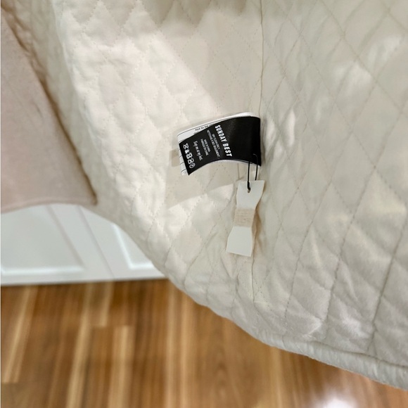 Combo- Sunday Best Beige Utility Jacket and TNA white top! - Picture 5 of 10